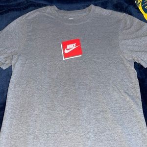 Nike Graphic T-Shirt